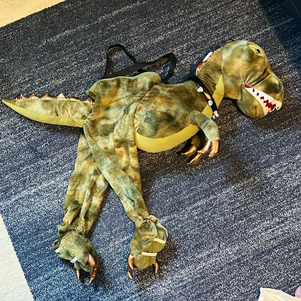 NWT! Dinosaur Costume - lights up and roars!